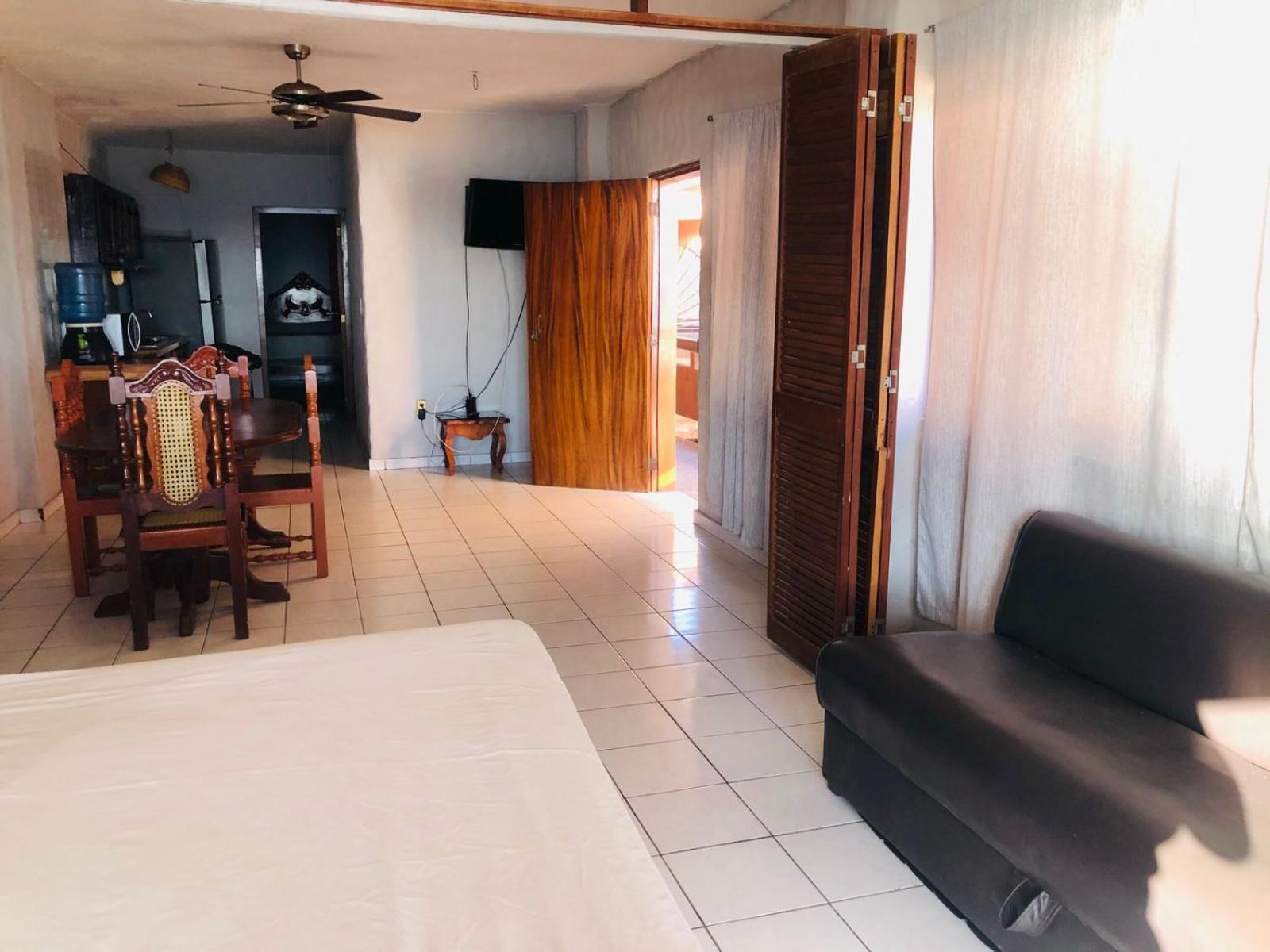 Playa Suites Mazatlán Cameră foto